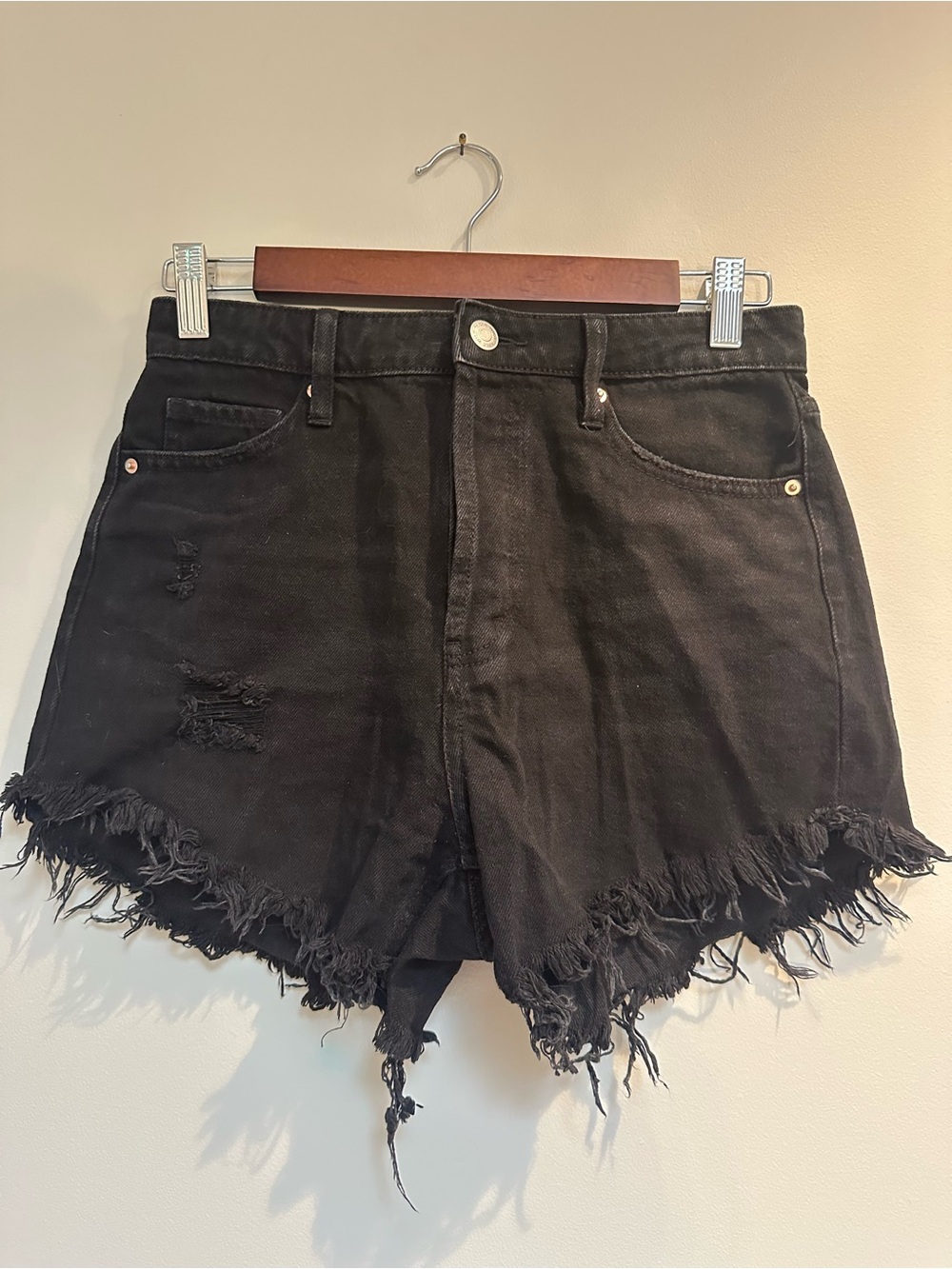 wild fable Black Distressed Highest Rise Jean Shorts‎ Women’s 0 Button Fly